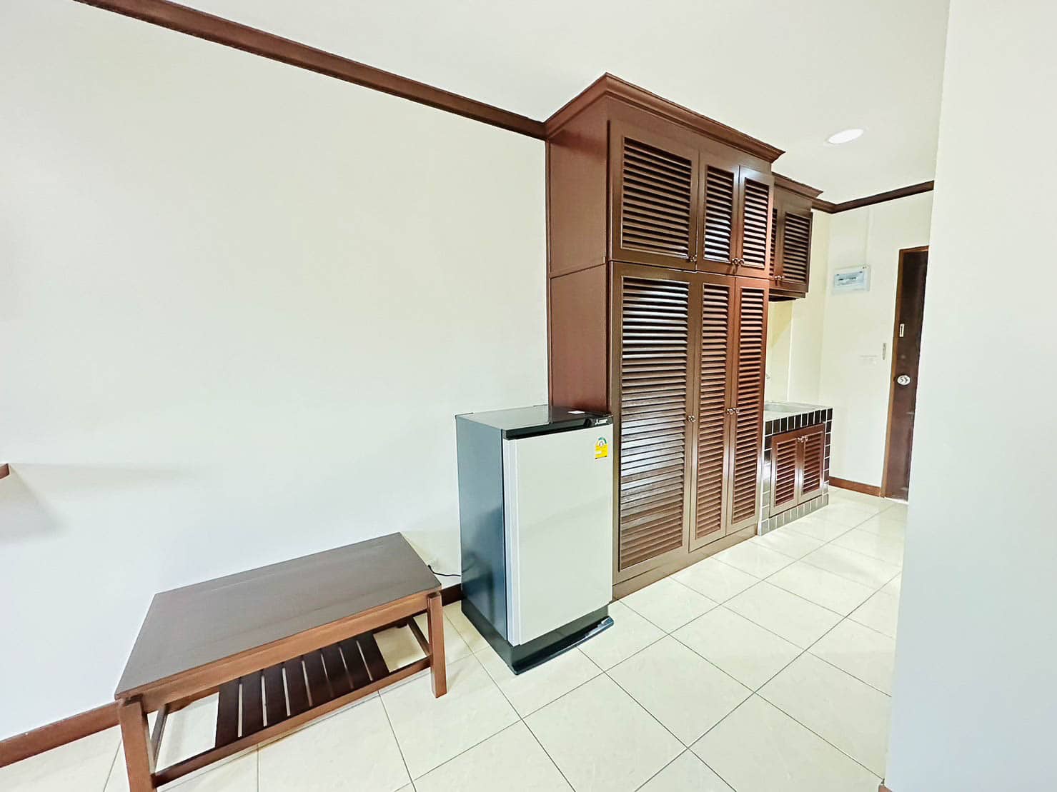 safa residence pattaya-standard room-1